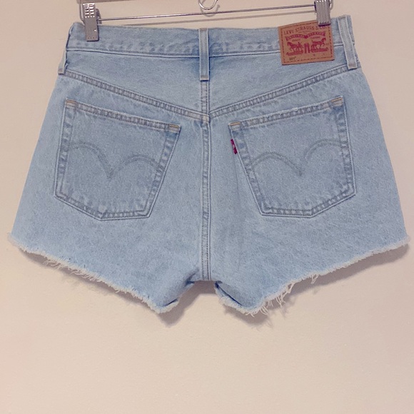 Levi’s 501 •New/Never Worn •High Rise• Cut Off Short - Picture 4 of 7